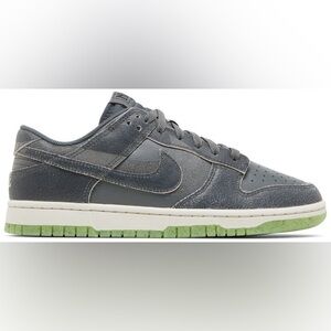 Nike Dunk Low SE